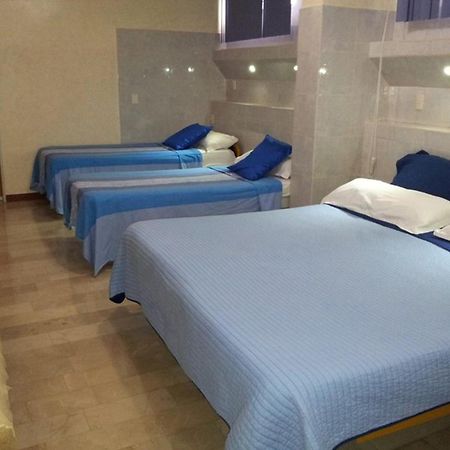 Hotel Livingston Inn Guayaquil Bilik gambar